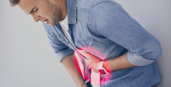 Πέντε σημάδια που ίσως δείχνουν έλκος στο στομάχι