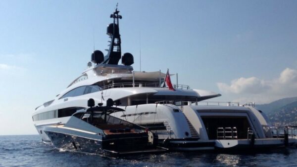 Forbes: Αυτοί είναι οι 10 πιο πλούσιοι Έλληνες για το 2017