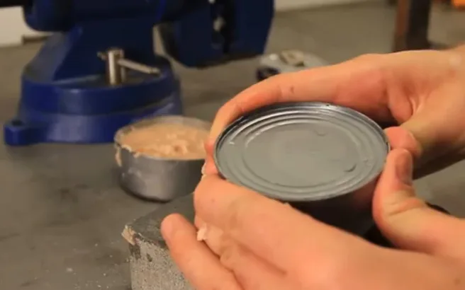 Προσοχή! Αποσύρεται επικίνδυνη κονσέρβα ψαριού