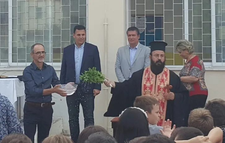 Γ. Καραμέρος: Καλή σχολική χρονιά με ψηφιοποίηση του ιστορικού αρχείου του 1ου Δημοτικού Σχολείου Αμαρουσίου