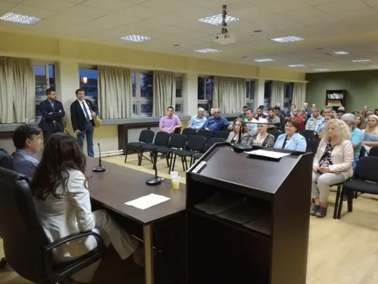 Επίσκεψη του Υφυπουργού Παιδείας Δημήτρη Μπαξεβανάκη σε εκπαιδευτικές μονάδες της Καρδίτσας