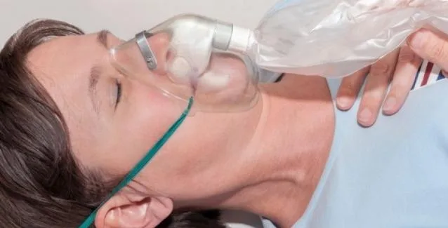 Τι είναι η υπνική άπνοια και πώς αντιμετωπίζεται;