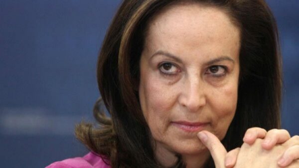 Διαμαντοπούλου κατά Γαβρόγλου και διευθυντών εκπαίδευσης