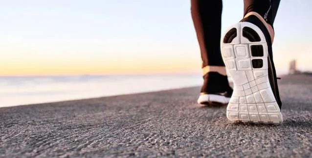 Η καθημερινή ελαφριά άσκηση βοηθά τους ηλικιωμένους να ζήσουν περισσότερο