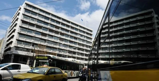 Πόσο αυξήθηκαν τον Ιούλιο οι ληξιπρόθεσμες οφειλές προς το Δημόσιο