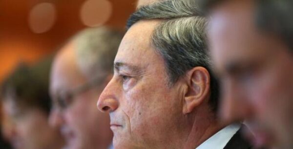 Ντράγκι: Οι ελληνικές τράπεζες θα περάσουν τα stress tests το 2018