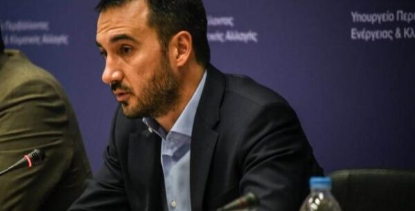 Χαρίτσης: Θα εξετάσουμε φοροελαφρύνσεις μετά το τέλος του μνημονίου