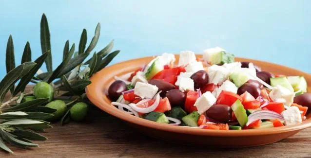 Η μεσογειακή διατροφή έχει εξίσου θετικά αποτελέσματα με τα φάρμακα για την παλινδρόμηση