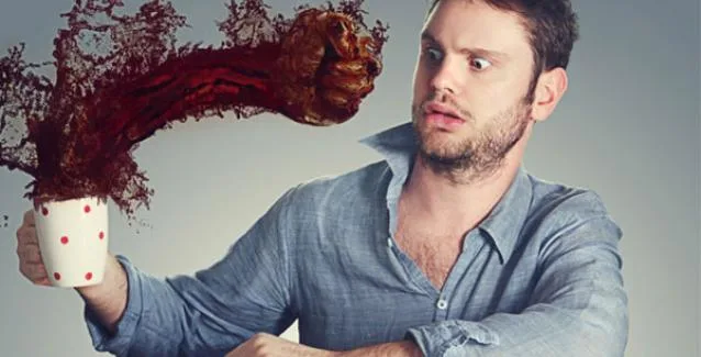 Καφές: Μετά από αυτά τα συμπτώματα πρέπει να τον μειώσετε!