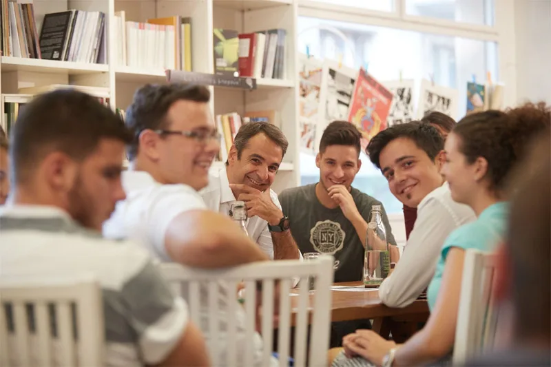 Μητσοτάκης σε νέους φοιτητές: Η ΝΔ λέει «ναι» στα ιδιωτικά πανεπιστήμια