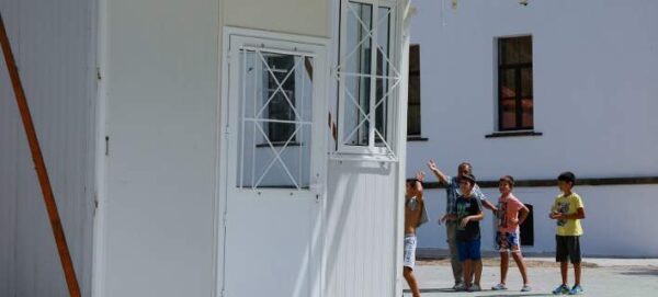 Μυτιλήνη: Σε λυόμενα θα κάνουν μαθήματα στις σεισμόπληκτες περιοχές