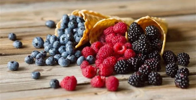 Τα μούρα ασπίδα προστασίας για τις ουρολοιμώξεις