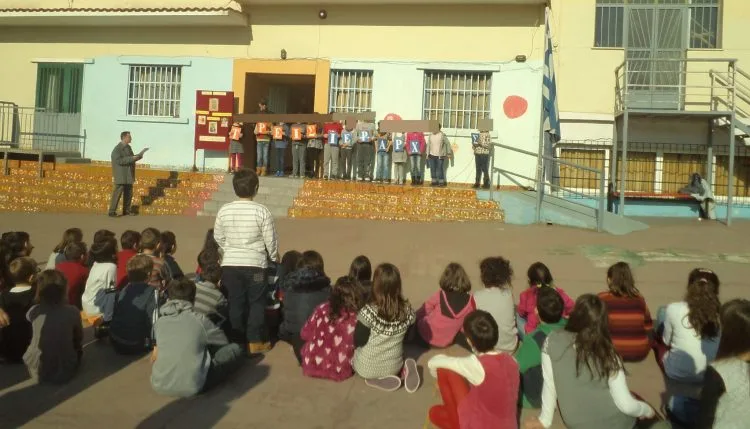 Διαμαρτυρία για το κλείσιμο σχολείου στο δήμο Νεάπολης Συκεών