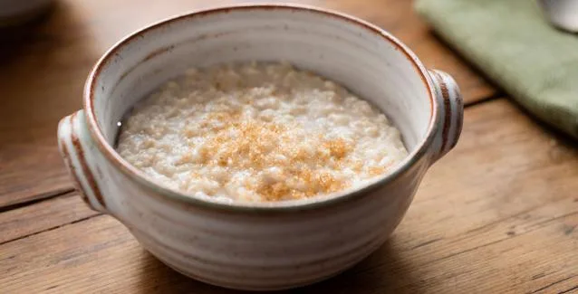 Το πρωινό που ρίχνει τη χοληστερίνη και πώς θα το φτιάξετε