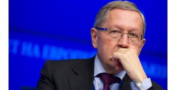 Ρέγκλινγκ: Η Ελλάδα μπορεί να βγει από το πρόγραμμα σε δέκα μήνες