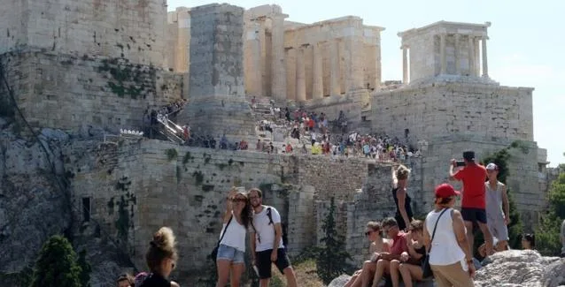 Ρεκόρ Γάλλων τουριστών στην Ελλάδα