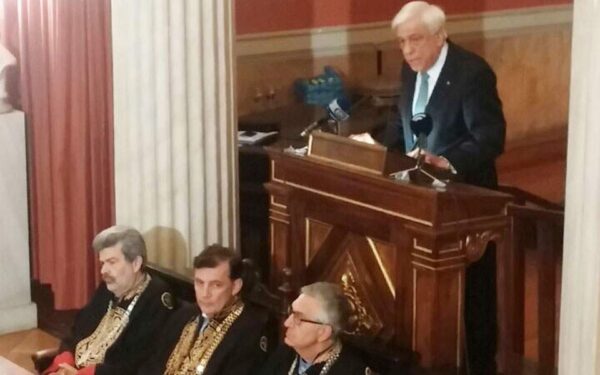 Με λαμπρότητα η 180ή επέτειος της Νομικής Αθηνών