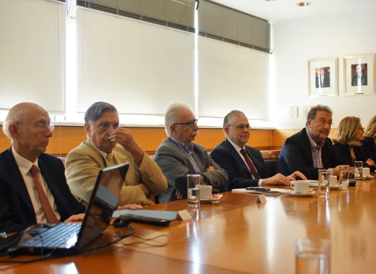 Επίσκεψη του Υπουργού Παιδείας στο Ίδρυμα Ιατροβιολογικών Ερευνών της Ακαδημίας Αθηνών