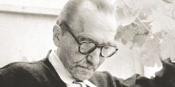 Ζητούν «περισσότερο» Νίκο Καζαντζάκη στα σχολεία