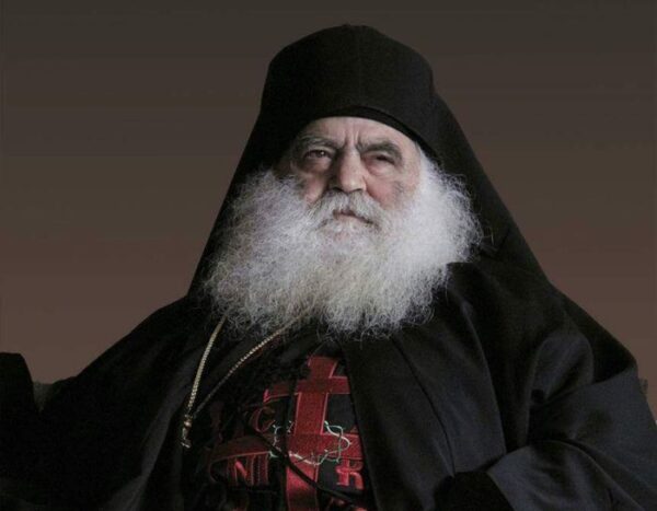 Γέροντας Παρθένιος: «Σήμερα διδάσκουν θρησκειολογία, δηλαδή μύθους, παραμύθους»