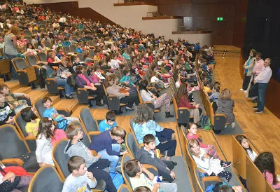 Παρακολούθηση θεαμάτων από μαθητές ΔΕ εντός σχολικού ωραρίου