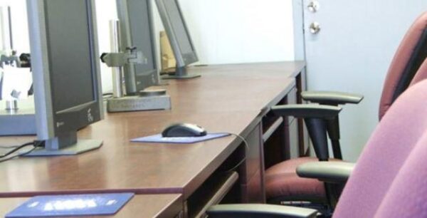 Δημόσιο: Πέντε νέα πακέτα για 2.071 προσλήψεις