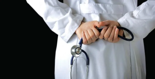Νέο µπλόκο στον θεσµό του οικογενειακού γιατρού