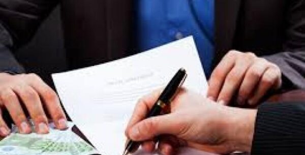 Έρχεται απόφαση για ρύθμιση οφειλών με «κούρεμα» προσαυξήσεων