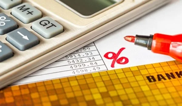 Σκούπα στα κόκκινα δάνεια 300.000 επιχειρήσεων