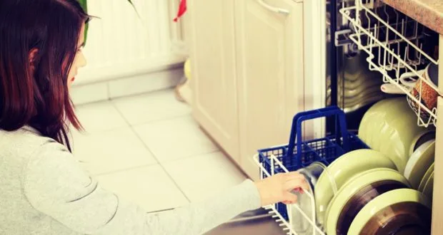 Τι άλλο μπορεί να πλυθεί στο πλυντήριο πιάτων εκτός από τα σκεύη της κουζίνας