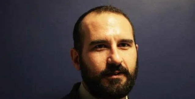 Δημ. Τζανακόπουλος: «Το σκάνδαλο της τηλεκατάρτισης ακουμπά το ίδιο το Μαξίμου» – Στα ΚΕΚ η μερίδα του λέοντος