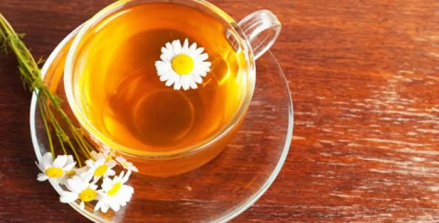 Χαμομήλι: Τα 6 σημαντικά οφέλη που προσφέρει στην υγεία μας