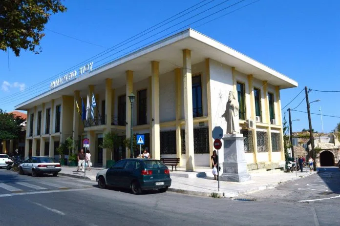 Κατάληψη του δημαρχείου Χίου από μαθητές