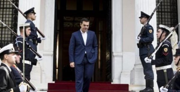 Το κοινωνικό μέρισμα «αιχμή του δόρατος» για την κυβέρνηση