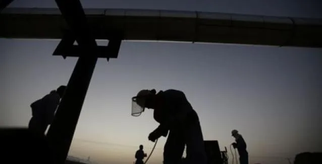 Η εργασιακή ζούγκλα διά στόματος ΣΕΒ: Υψηλή ανεργία, χαμηλές αμοιβές