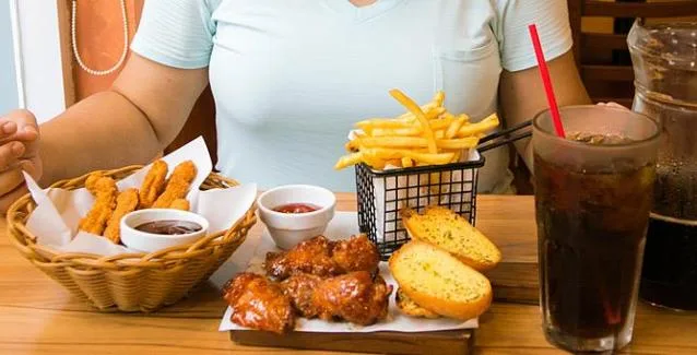 Το junk food αυξάνει τη συχνότητα του καρκίνου του παγκρέατος