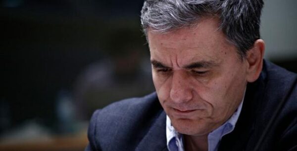 Τσακαλώτος: Διπλάσιο φέτος το κοινωνικό μέρισμα – Δικαιούχοι