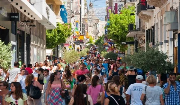 Η Ερμού στους πιο ακριβούς δρόμους στον πλανήτη