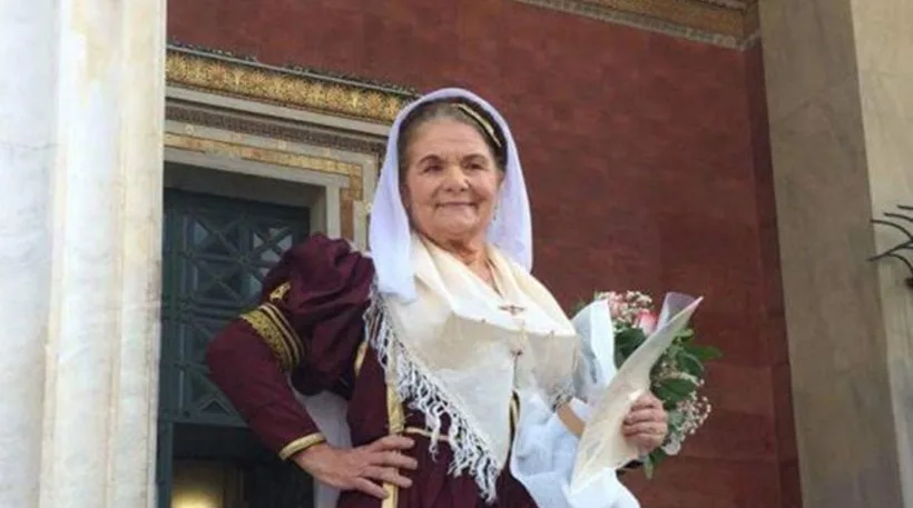 Φοιτήτρια ετών 62: Πήρε πτυχίο στην Ιστορία και έβαλε στόχο την Ιατρική