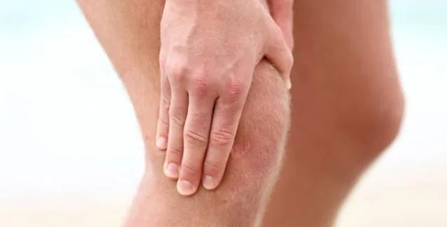 Κακές συνήθειες που καταστρέφουν τα γόνατα