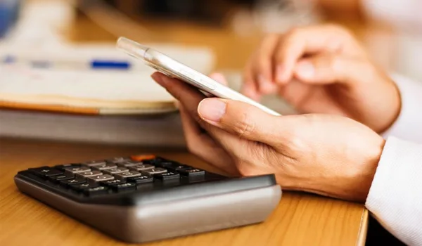 Κοινωνικό μέρισμα: Όλα όσα πρέπει να γνωρίζετε μέσα σε 32 ερωτήσεις – απαντήσεις