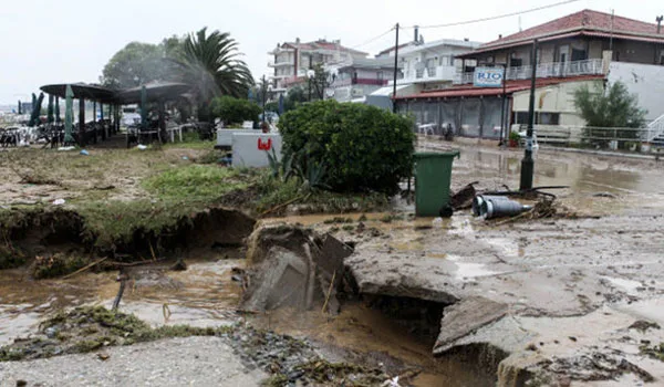 Έκτακτη χρηματοδότηση 5 εκατ. ευρώ για τους πληγέντες από τις πλημμύρες