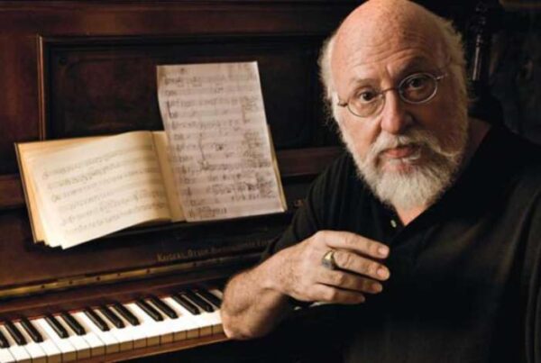 Ο Διονύσης Σαββόπουλος επίτιμος διδάκτορας στο ΑΠΘ