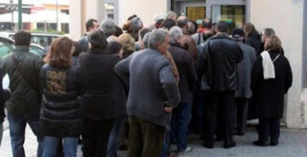 Κοινωνικό μέρισμα 2017: Γιατί το χάνουν χιλιάδες άνεργοι, φιλοξενούμενοι, τρίτεκνοι και πολύτεκνοι