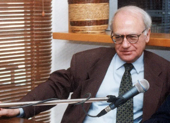 Δήλωση του Υπουργού Παιδείας για την απώλεια του Σπύρου Ασδραχά