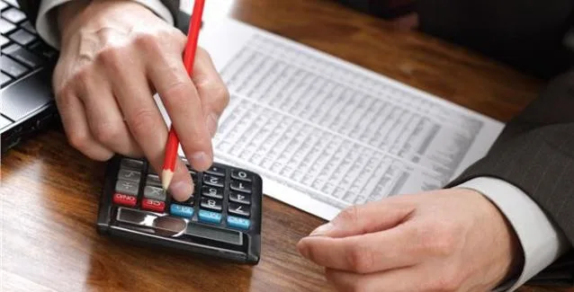 Ρύθμιση 120 δόσεων: Ο μαθηματικός τύπος που φέρνει τα πάνω κάτω