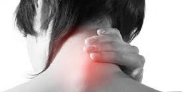 Που οφείλεται ο πόνος στον αυχένα;