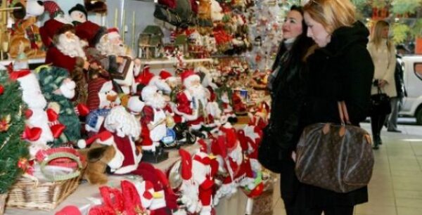 Χριστούγεννα 2018: Το εορταστικό ωράριο των καταστημάτων