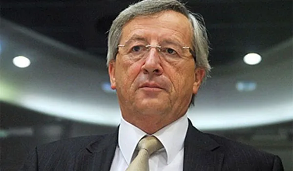 Ο Γιούνκερ ζητά “πρόσθετες προσπάθειες” από την Ιταλία