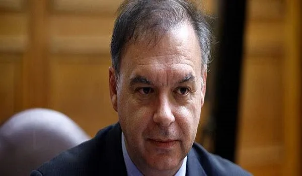 Λιαργκόβας: Κίνδυνος κουρέματος καταθέσεων αν δεν γίνουν πλειστηριασμοί